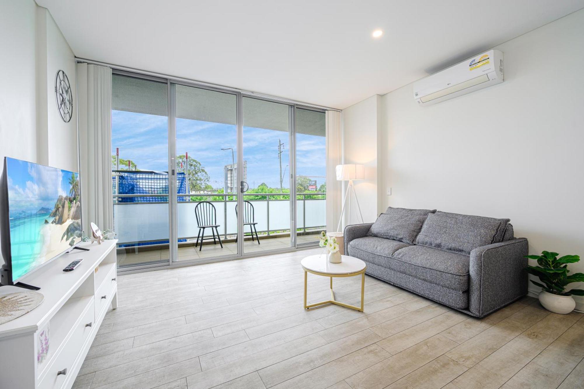 Liverpool Adorable 2Br Apt With Free Parking Warwick Farm Exterior foto